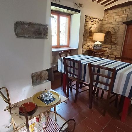Pilgrim Rooms Gubbio Exterior photo