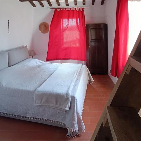 Pilgrim Rooms Gubbio Exterior photo
